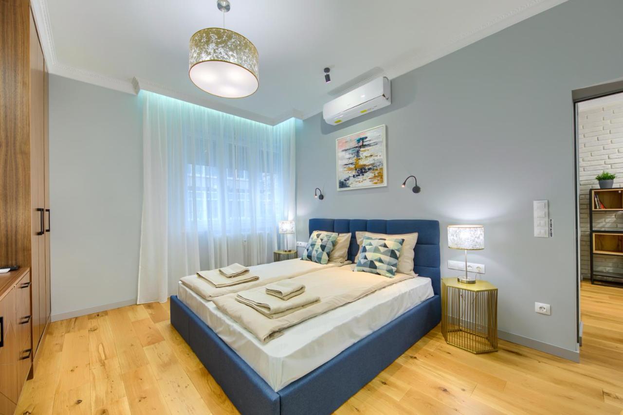 Premium Apartments Lovely 2Bd Near The Parliament Sofia Buitenkant foto