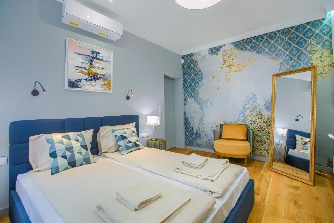 Premium Apartments Lovely 2Bd Near The Parliament Sofia Buitenkant foto