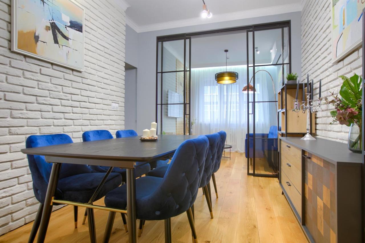 Premium Apartments Lovely 2Bd Near The Parliament Sofia Buitenkant foto
