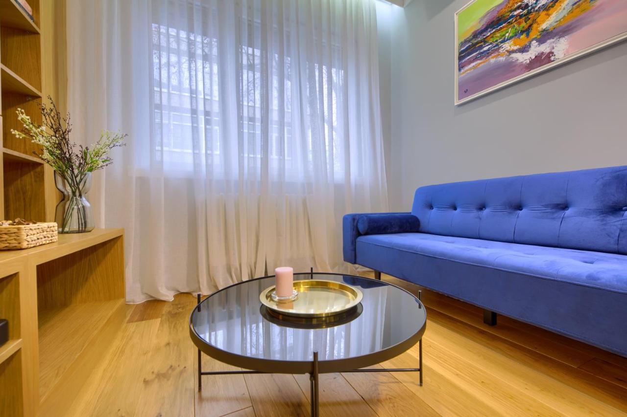 Premium Apartments Lovely 2Bd Near The Parliament Sofia Buitenkant foto